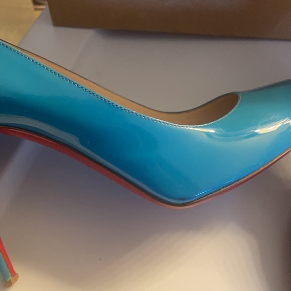 Christian Louboutin heels sz40 - Picture 9 of 11